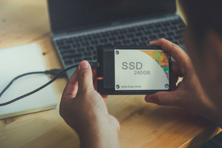Actualice el firmware de su SSD