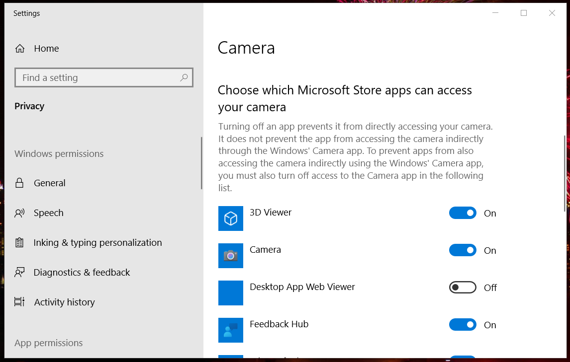 La configuración de permisos de la cámara de las aplicaciones de MS Store omegle no funciona en Windows 10