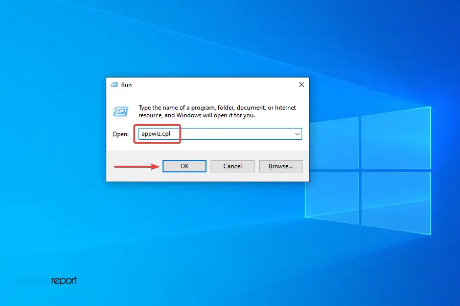 Inicie programas y características para reparar la descarga de Windows 11 atascada