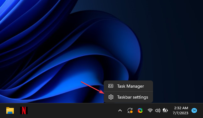 Cómo deshacerse de la bandera del orgullo en la barra de tareas de Windows 11